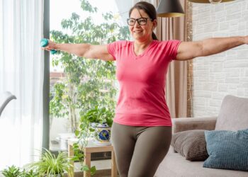 Nemojte zaboraviti ove dvije stvari ako želite zadržati svoju pokretljivost, snagu i samostalnost kako starite, savjetuje certificirani trener.