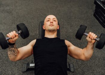 Vrijeme je drobljeno? Ovaj krug s bučicama s pet mokara gradi …