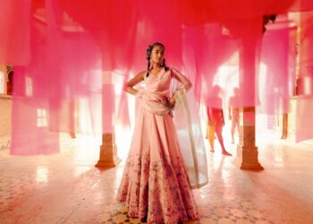 Može li se primijeniti tihi luksuzni trend u svečanom odijevanju? Modna dizajnerica Anavila Misra predstavlja