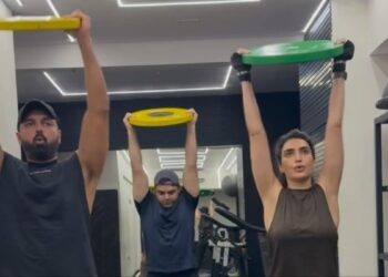 Osjećate li ponedjeljkasti blues? Motivacija kroz intenzivni trening Karishme Tanna