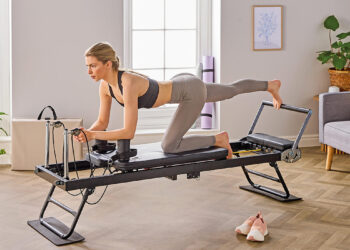 Aldijev elegantni stroj za reformator pilates sada samo 199,99 €