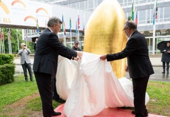 Hrvatska donira monumentalnu skulpturu WHO-u u čast globalnim zdravstvenim radnicima