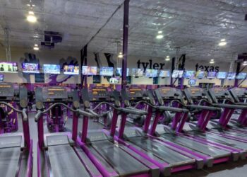 Tinejdžeri ovog ljeta besplatno treniraju u planet Fitnessu