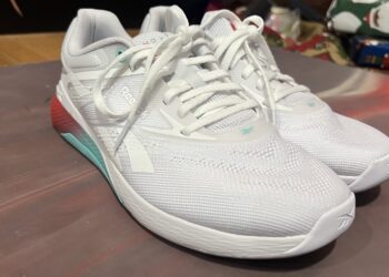 Ja sam certificirani osobni trener i moja omiljena teretna cipela Reebok je na rasprodaji s popustom do 47%!