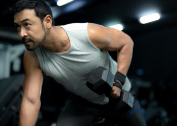 Brzi hit Arnolda Schwarzeneggera Working Wice donosi ozbiljnu snagu