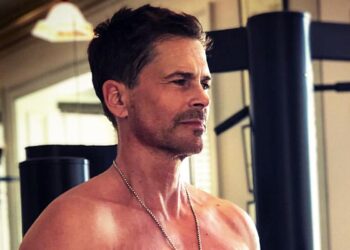 Rob Lowe tvrdi da može ‘Rawdog’ svoje vježbe bez glazbe – ali ova 1 ikonična pjesma je njegovo omiljeno izbor (ekskluzivno)