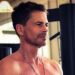 Rob Lowe tvrdi da može ‘Rawdog’ svoje vježbe bez glazbe – ali ova 1 ikonična pjesma je njegovo omiljeno izbor (ekskluzivno)