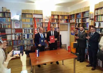 Sporazum o primopredaji kulturnog centra iz Tivata u Hrvatsku