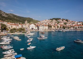 Zašto je kation utrke najbolji način za otkrivanje Hvarove mirne strane