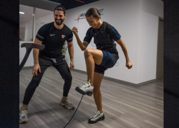 Iron Bodyfit: 25-minutni studijski model prilagođen stvarnom životu