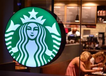 Radeći tijekom vježbanja – CEO-ovi CHIPOTLE-a i STARBUCKS-a dijele ideje o poboljšanju svojih tvrtki tijekom dnevnih treninga u 5 sati.