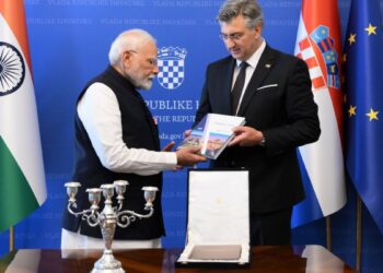 ‘Izuzetan simbol’: PM Modi prima ‘poseban dar’ od hrvatskog kolege