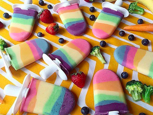 Vegnews.rainbowSoothiepopSluncheSandLittles