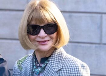 Najmoćnija žena u svijetu mode: Anna Wintour odlazi, ali se istovremeno uzdiže