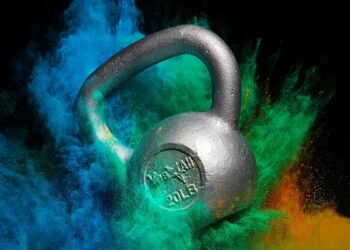 Trebate li izvoditi 100 ljuljanja kettlebell svakodnevno tijekom 30 dana?