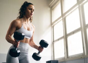 Znanstvene studije otkrivaju da ovaj trening može pomladiti vaše tijelo za 8 godina – saznajte kako to postići