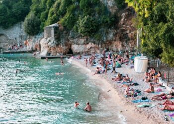 Novi noćni vlak do prekrasnog obalnog grada jedan je od najdužih u Europi.