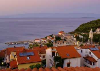 Hrvatski ‘Iscjeliteljski otok’ s posebnom mikroklimom i manjim brojem turista