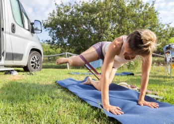 Najbolja prijenosna oprema za vježbanje koju možete ponijeti na putovanja ovog ljeta