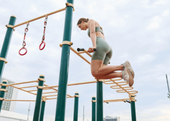 Izgradite mišiće brzo: 6 najboljih kalistenika vježbi za početnike