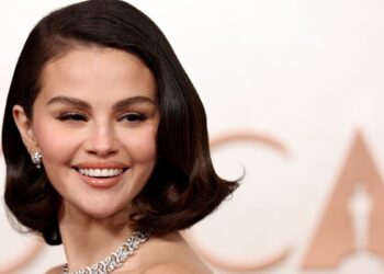 Selena Gomez je upravo debitirala svoju najdužu kosu – i mi smo očarani