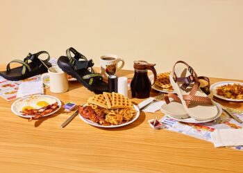 Sandale inspirirane vafelom: Chaco X Waffle House