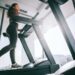 U 52: Ovaj 30-minutni hodajući trening pomaže fitnes treneru da ostane u formi