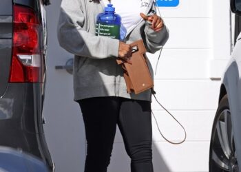 Oprah Winfrey se hvali dramatičnom transformacijom uz pomoć Ozempica u teretničkoj opremi nakon vježbanja