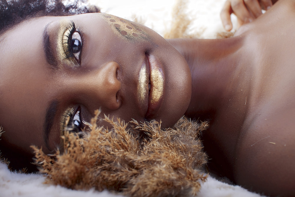 Ljepota sa zlatnim sjajem