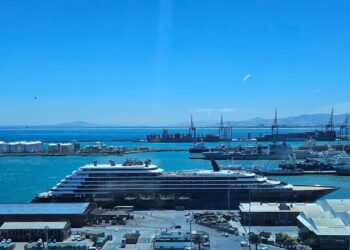 Cape Town dočekuje superjahtu Luminara koju obožavaju slavne osobe