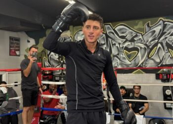 Mansour se bori s udarcem gubitka majke kako bi se vratio boksu