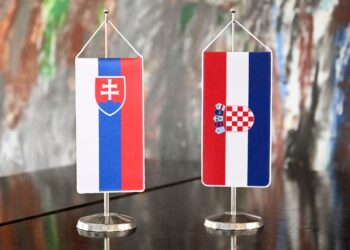 Predsjednik Milanović sastaje se u utorak u Bratislavi s predsjednikom Slovačke Peterom Pellegrinijem