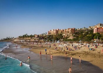 Putnici iz Ujedinjenog Kraljevstva uskoro će morati platiti 20 eura za ulazak u 30 zemalja – potpuni popis