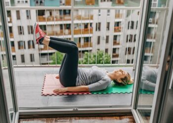 Trenerica ističe da je ova vježba s tjelesnom težinom osnovni pokret koji bi svatko trebao raditi.