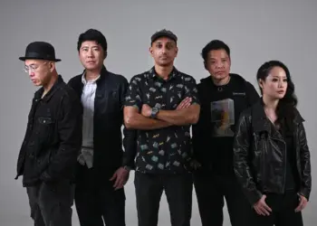 Singapurski bend In Every Hand A Cutlass se ponovno pojavljuje nakon duge stanke s nastupom u Esplanadeu