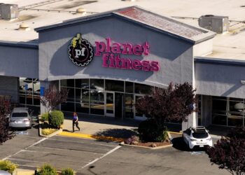 Planet Fitness kaos: Miami žena naplaćuje zaposleniku u tučnjavi na recepciji