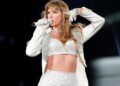 Taylor Swift vjerojatno nosi sportski grudnjak Lululemon od 58 USD naopako
