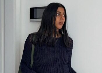 Mornarsko-smeđa boja postaje modni trend 2025. godine