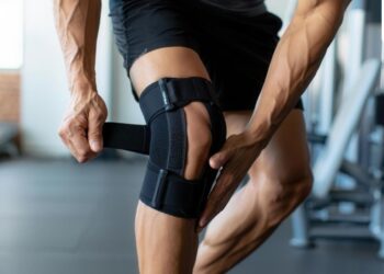 Utječe li bol u koljenima na vašu vježbu? Ortopedski liječnik tvrdi da desna potpora za protezu može pomoći; 8 najbolje ocijenjenih opcija na Amazonu