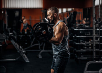 Blagdansko vježbanje koje mijenja pravila: Treneri žele više muškaraca među korisnicima