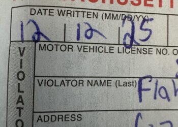 Pretrčavanje znakova Stop Jason Street i zaustavljanje