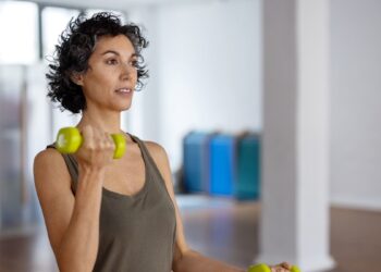 Ova navika vježbanja uzrokuje da vaša koža izgleda starije, tvrde stručnjaci