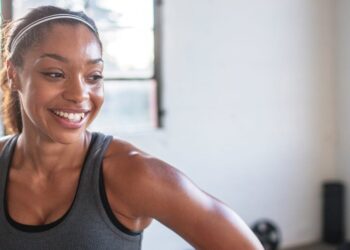 Studija pokazuje da trening snage može učiniti vaše tijelo mlađim 8 godina