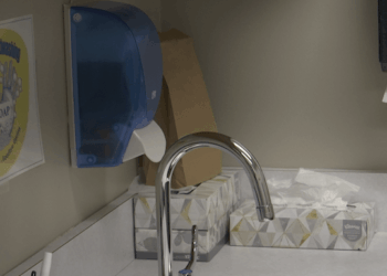 Savjeti zdravstvenih stručnjaka za očuvanje zdravlja tijekom blagdanskog putovanja