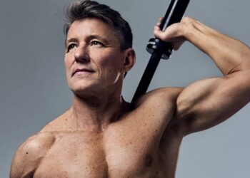 Ben Shephard otkriva jednostavnu rutinu kretanja za ublažavanje bolova u svojim 50-ima