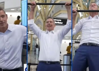 Zamjena Petea Buttigiega izvodi zgibove dok najavljuje nova područja za vježbanje u zračnim lukama.