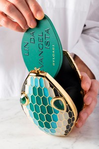 Dizajn Serpenti, dio kolekcije Bulgari Icons Minaudière.
