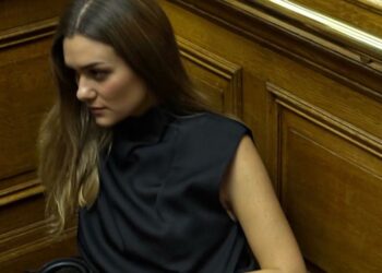 Zastarjeli modni trendovi koje napuštamo u 2026.