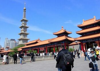 Ujedinjeno Kraljevstvo se pridružuje Argentini, Brazilu, Njemačkoj, Italiji, Hrvatskoj i drugim zemljama u novoj ekspanziji bezviznog ulaska u Kinu, jačajući turističku dostupnost.