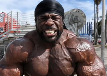 Popularna bodybuilderica Kali Muscle hospitalizirana nakon što se onesvijestila u teretani u Kaliforniji